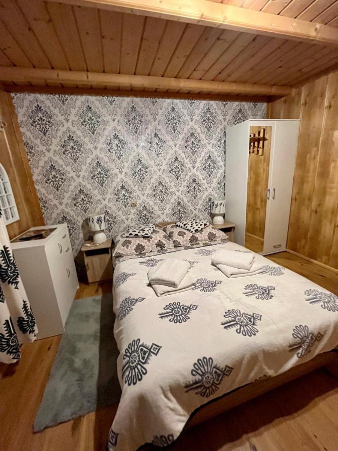 Dom Wypoczynkowy Trzy Sroczki Bialka Tatrzanska Buitenkant foto